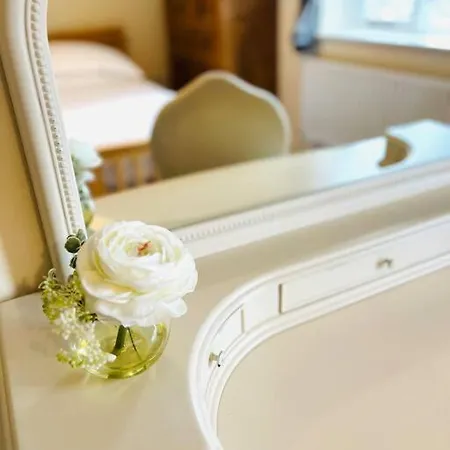 Apartment Hillcrest Lodge, Private On Lough Corrib, Oughterard *