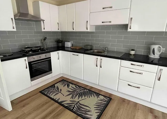 Hillcrest Lodge, Private On Lough Corrib, Oughterard アパート