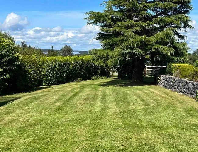 Apartamento Hillcrest Lodge, Private On Lough Corrib, Oughterard *